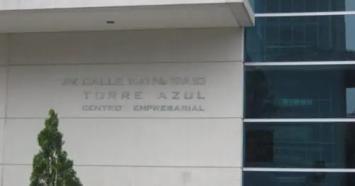CENTRO EMPRESARIAL TORRE AZUL CENTRO EMPRESARIAL TORRE AZUL